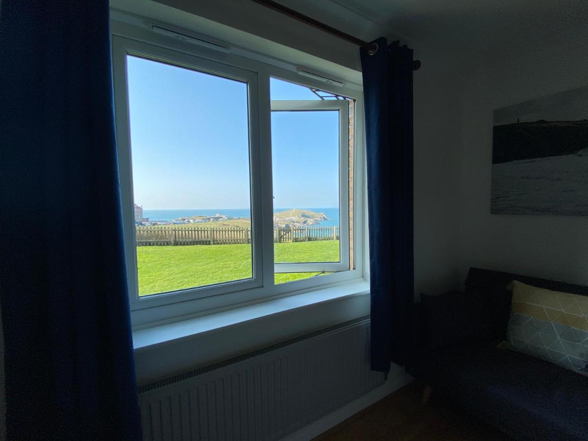 Sea Views On Fistral. Lovely Private Bedroom 뉴키 외부 사진